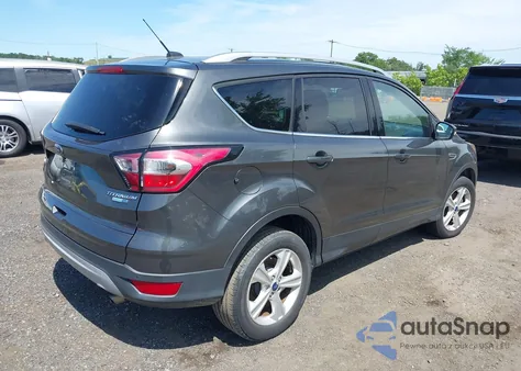 2017 Ford Escape Titanium from USA, damaged, VIN 1FMCU9JD8HUC16640